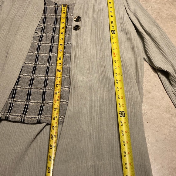 Vintage-late80’s-early90’s Jacket/tank, size M? - Picture 9 of 12